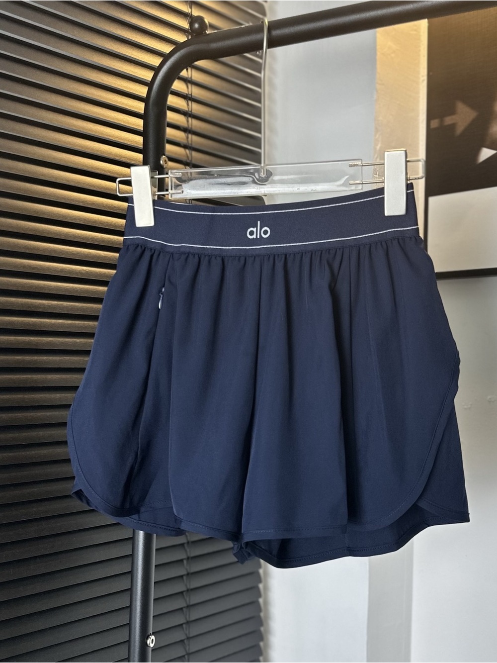 ALO Yoga Women's Navy Athletic Shorts